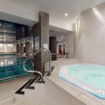 Holiday Inn Kensington High Street - Uima-allas