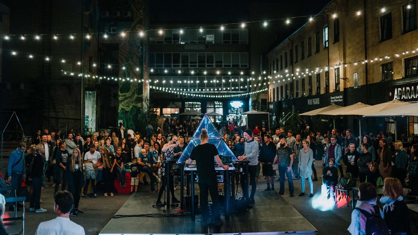 Tartto-Aparaaditehas-kuvaaja-Visit-Tartu-Kiur-Kaasik-004-