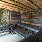 savusauna, jossa mustat lauteet