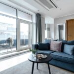 1 makuuhuoneen huoneisto terassilla