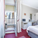 Superior-huone parvekkeella