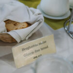 Gluteenitonta leipää aamiaisella