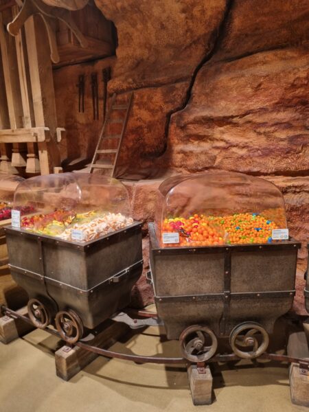 Candy Miners -karkkikauppa