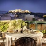 Kattoterassin maisema illalla