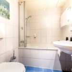 Kylpyhuone Sviitti, Leonardo Boutique Hotel Rigihof Zurich